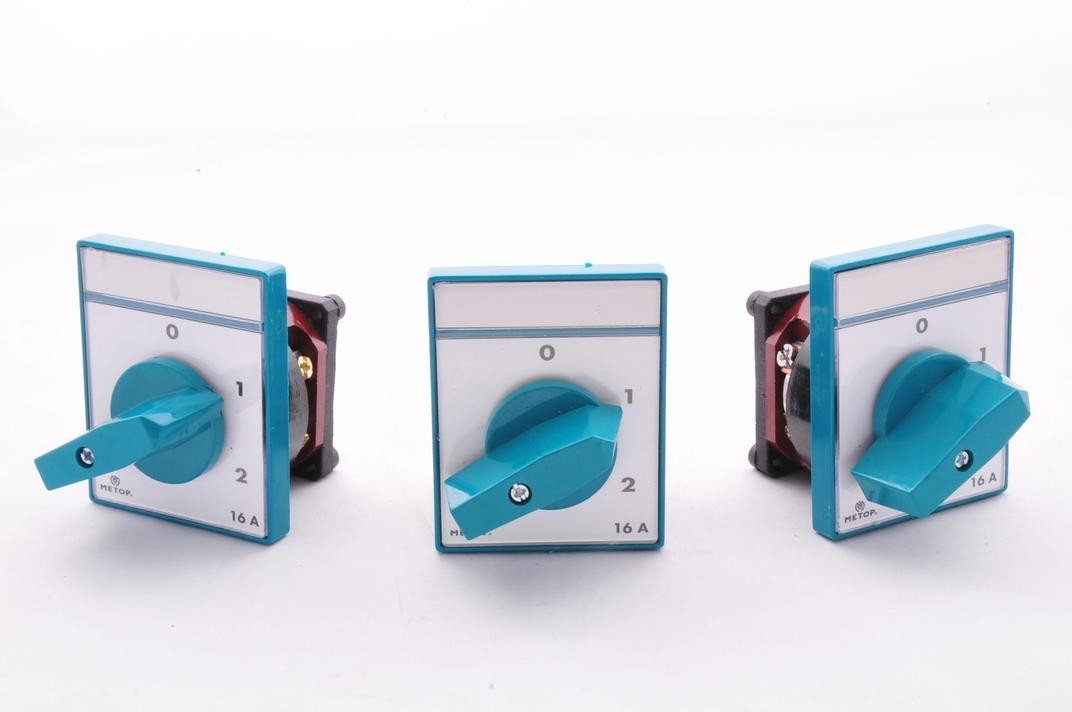 MT 023 10 Amper Metop Şalter