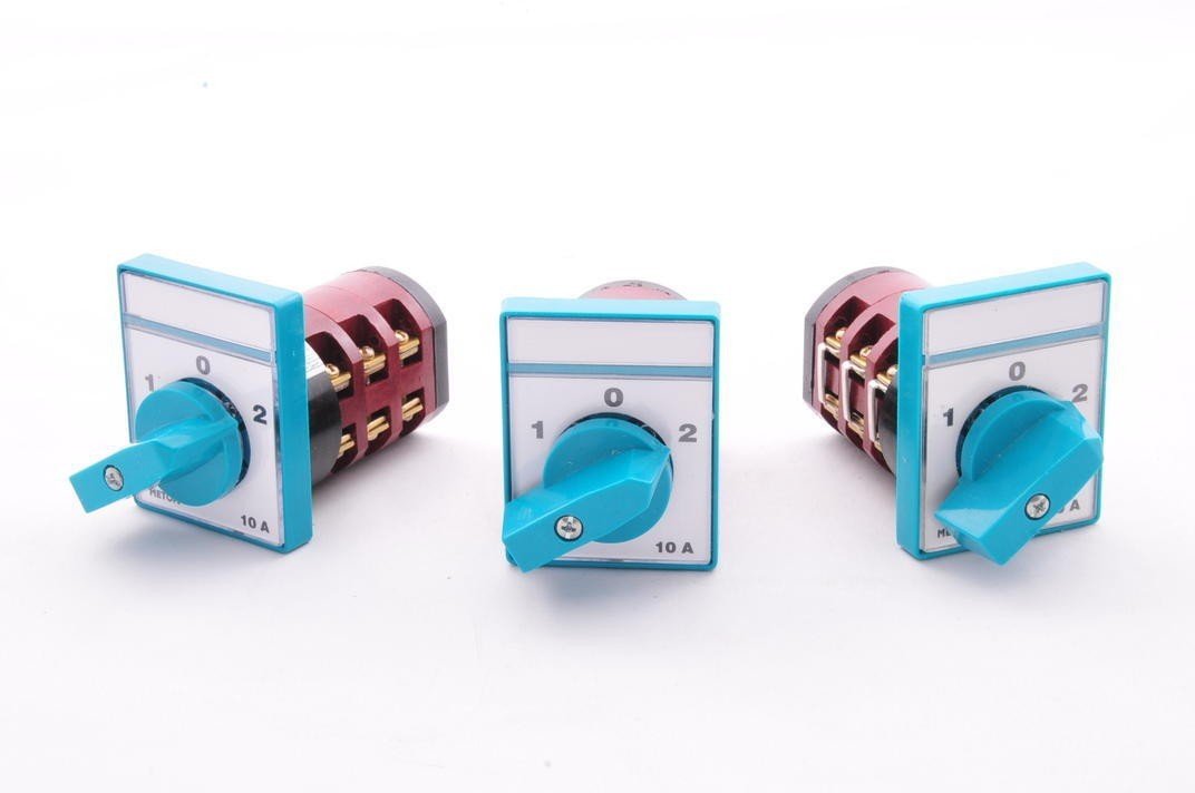 MT 029 10 Amper Metop Şalter